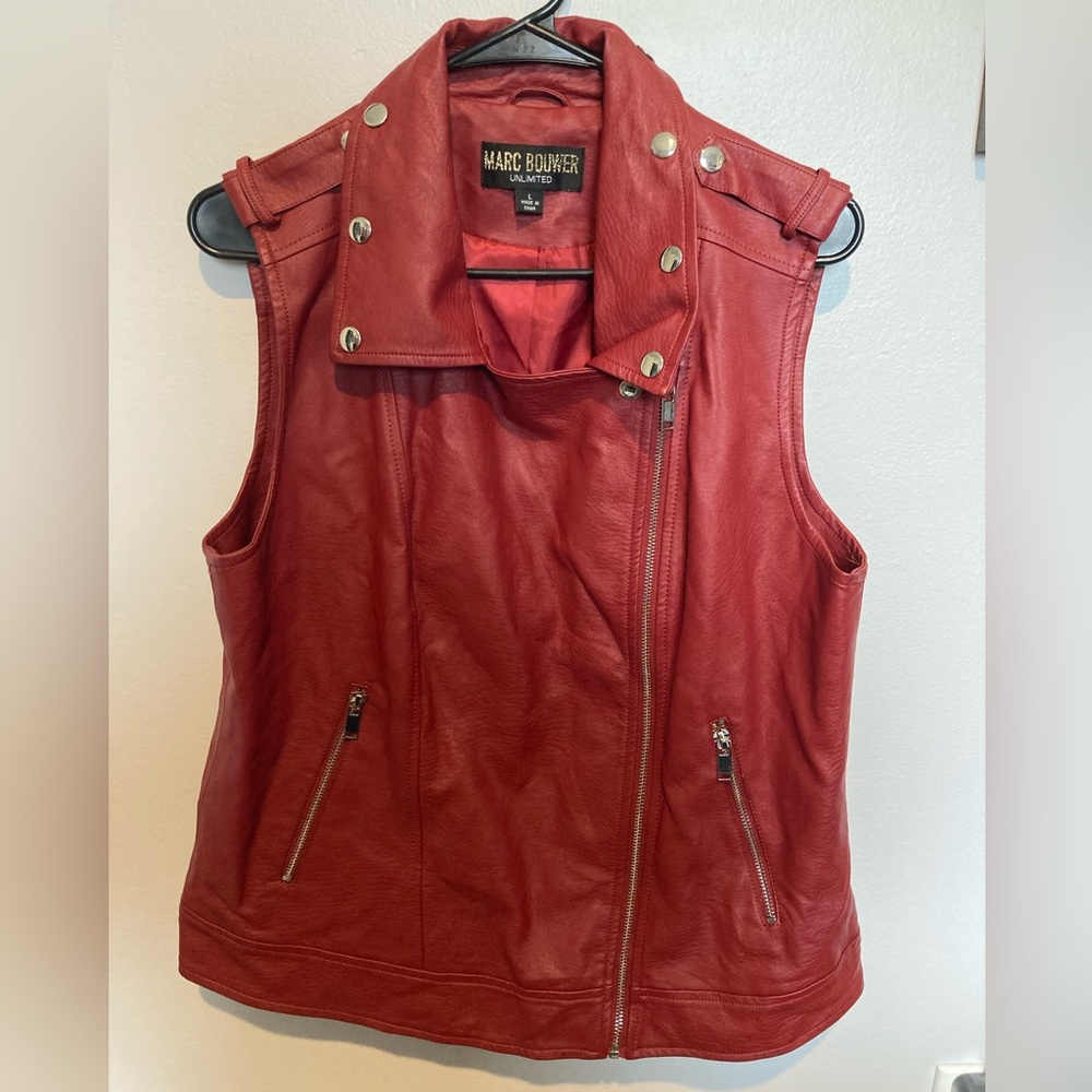 MARC BOUWER Vest - Women’s Large